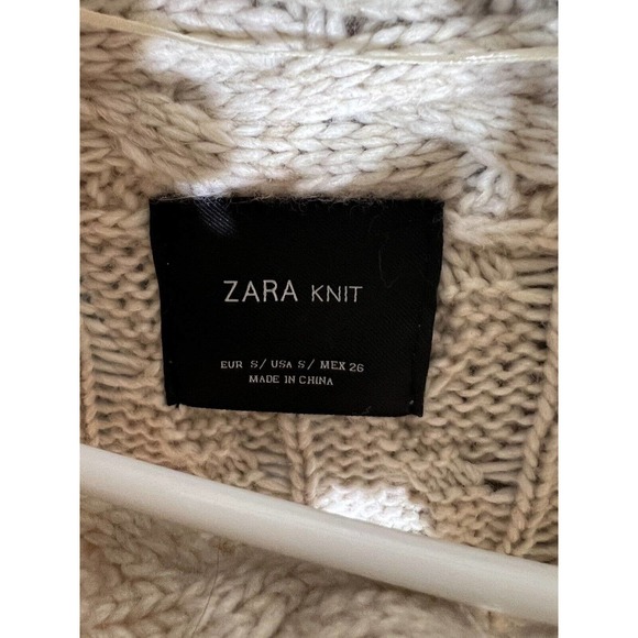 Zara Chunky Cable Knit Button Up Wool Acrylic Sweater Womens Small Pockets Beige - Picture 3 of 13
